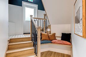 Majestic 3-Bedroom Designer Apartment