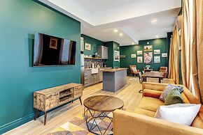 Majestic 3-Bedroom Designer Apartment