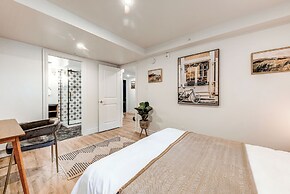 Majestic 3-Bedroom Designer Apartment