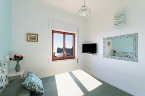 MAIN Roof Terrace Apartment