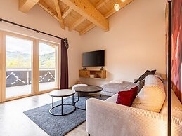 Beautiful Apartment With Balcony