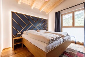 Beautiful Apartment With Balcony