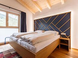 Beautiful Apartment With Balcony