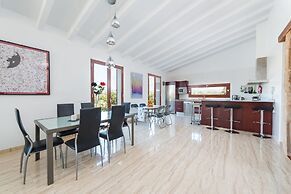 Es Serral - Villa With Private Pool In Sa Pobla