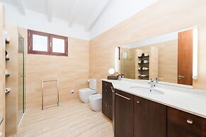 Es Serral - Villa With Private Pool In Sa Pobla