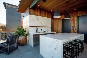 The Bell Athens by Kasa Living