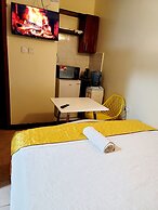 Sunrise Suites