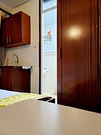 Sunrise Suites