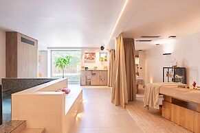 LA MAISON OPPOCA
