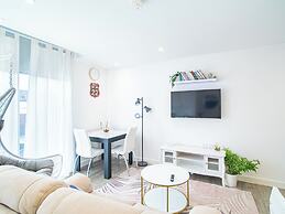 Perfectly Located Apartment - Sheffield City