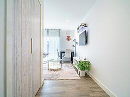 Perfectly Located Apartment - Sheffield City