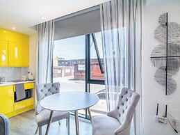 Deluxe Studio Apartment by Sheffield City Centre