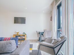 Vibrant Bright Apartment Sheffield Sleeps 2