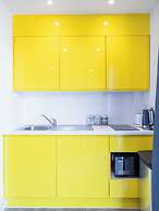 Blue Shade Studio Apartment in Sheffield City