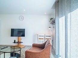 Cozy Urban Escape in Sheffield