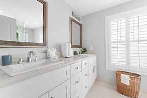 2 Mansions Pool Garden & BBQ Sleeps 22-8 BR