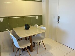 Toque a Campainha 402 - 4 andar - 2Q