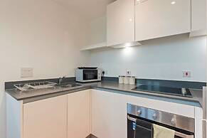 Emerald Suite- Bham Citycentre- Luxury-cinema Room