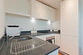 Emerald Suite- Bham Citycentre- Luxury-cinema Room