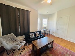 Long Term 2BR Apartment in Elkins Park