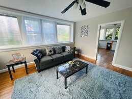Charming 2BR Cottage House in Elkins Park