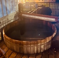 Hikari-Okanagan Sunshine B&B