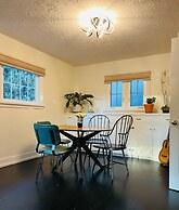 Hikari-Okanagan Sunshine B&B