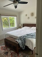 Hikari-Okanagan Sunshine B&B