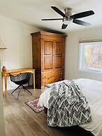 Hikari-Okanagan Sunshine B&B