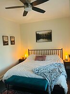 Hikari-Okanagan Sunshine B&B