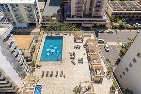 Ocean and City Views at Island Colony Near Waikiki Beach