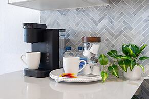 Ocean and City Views at Island Colony Near Waikiki Beach