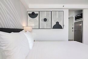 Ocean and City Views at Island Colony Near Waikiki Beach