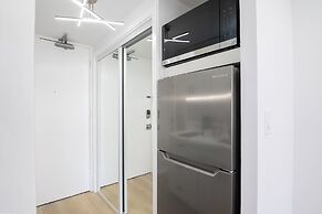 Ocean and City Views at Island Colony Near Waikiki Beach