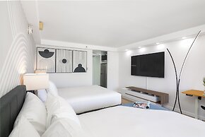 Ocean and City Views at Island Colony Near Waikiki Beach