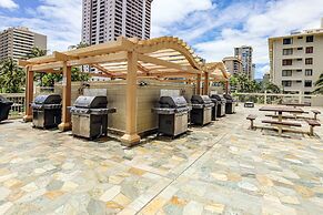Ocean and City Views at Island Colony Near Waikiki Beach