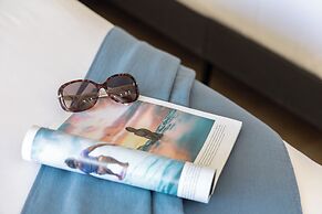 Ocean and City Views at Island Colony Near Waikiki Beach