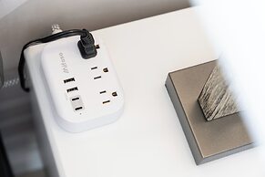 Ocean and City Views at Island Colony Near Waikiki Beach