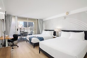 Ocean and City Views at Island Colony Near Waikiki Beach