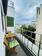 Old Town Ateneu Studio