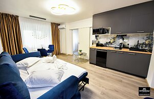 Metropole Apartments Central City