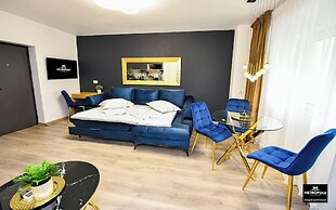 Metropole Apartments Central City