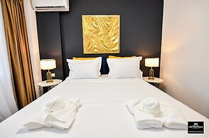 Metropole Apartments Central City