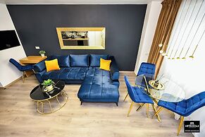 Metropole Apartments Central City