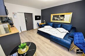 Metropole Apartments Central City