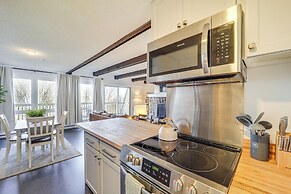 1 Mi to Skiing: Cozy Townhome in Beech Mountain!