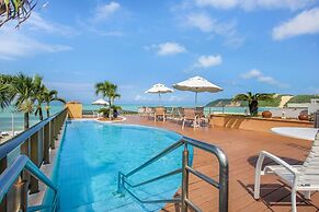 Mirador Suites Beira Mar com Piscina