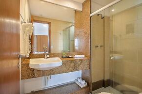 Mirador Suites Beira Mar com Piscina