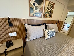 Mirador Suites Beira Mar com Piscina