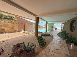 Mirador Suites Beira Mar com Piscina